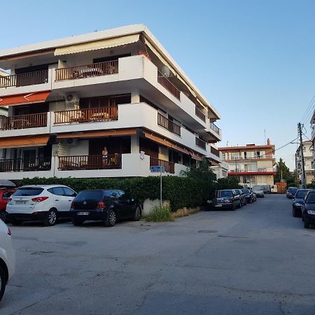 Perea Beach And Sea View Apartment Peraía Екстериор снимка