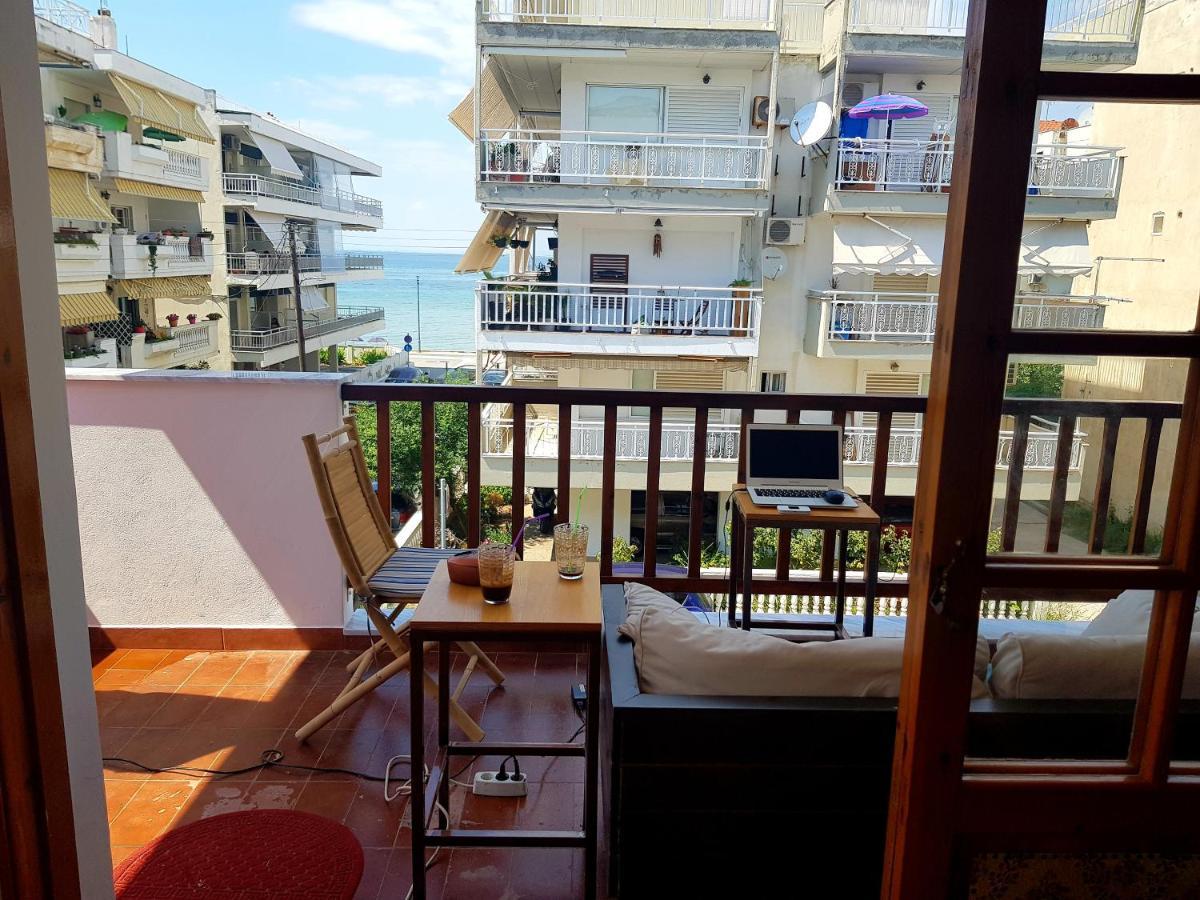 Perea Beach And Sea View Apartment Peraía Екстериор снимка